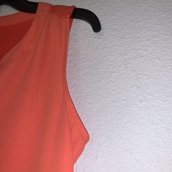 New York & Company Mandarin Orange Sleeveless Blouse. Size M. New ! - Picture 4 of 7